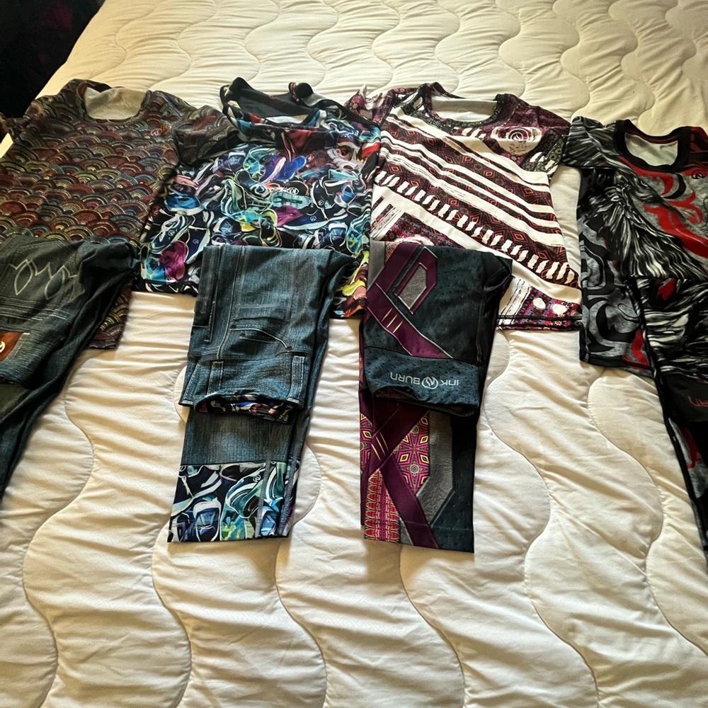 InkNBurn 5 capri sets!